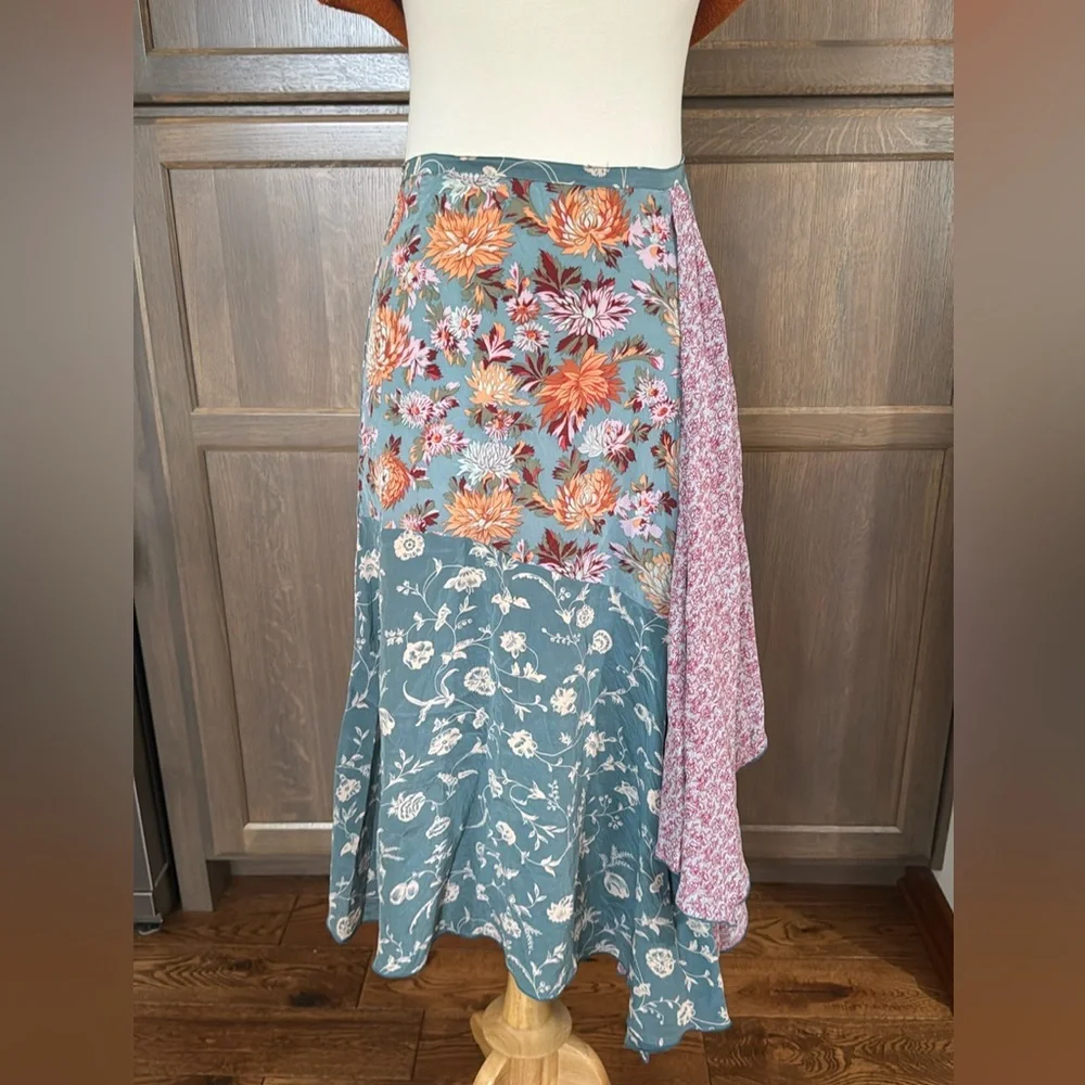 ODILLE 💯% Silk Skirt - Picture 7 of 11